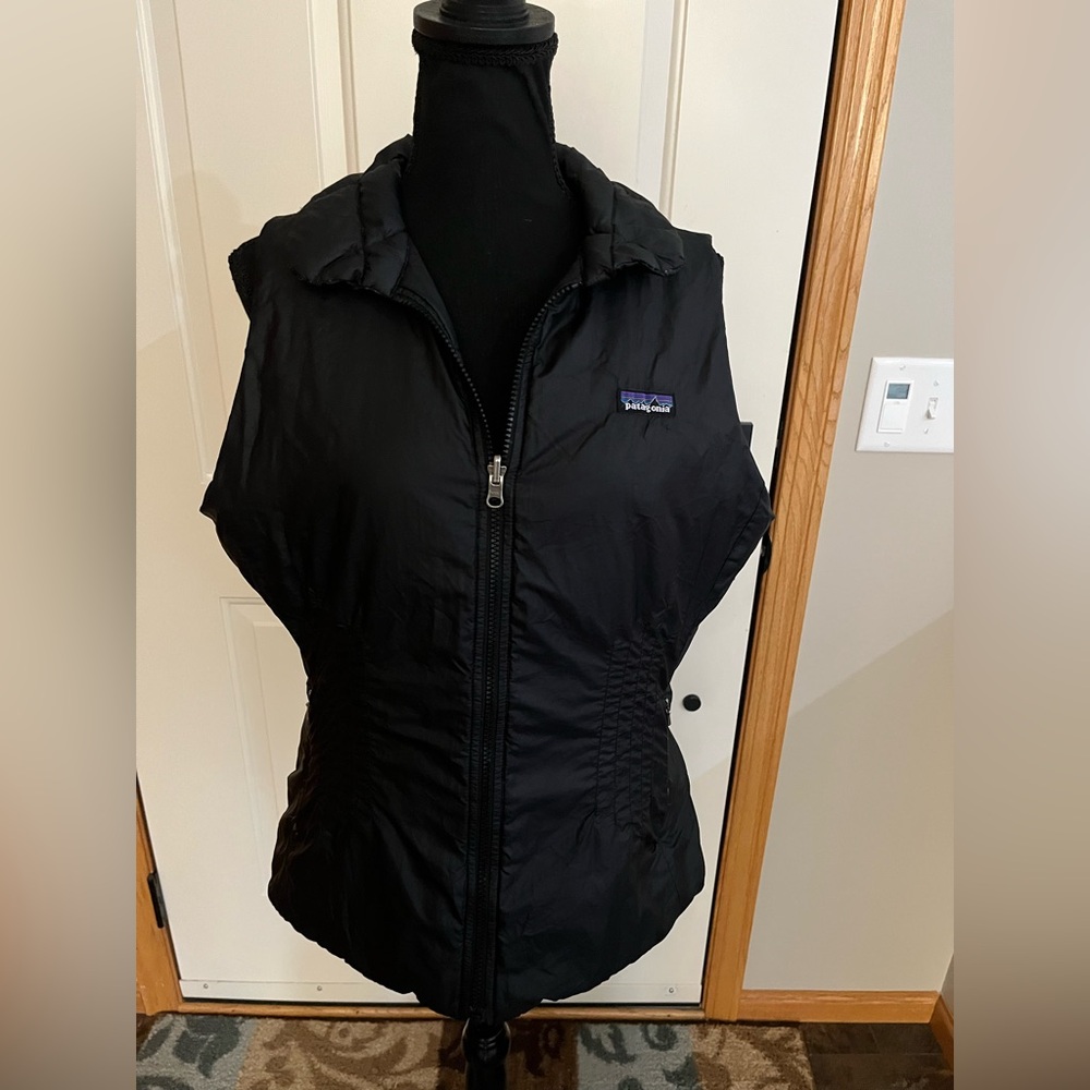 Patagonia Black Puffer Vest